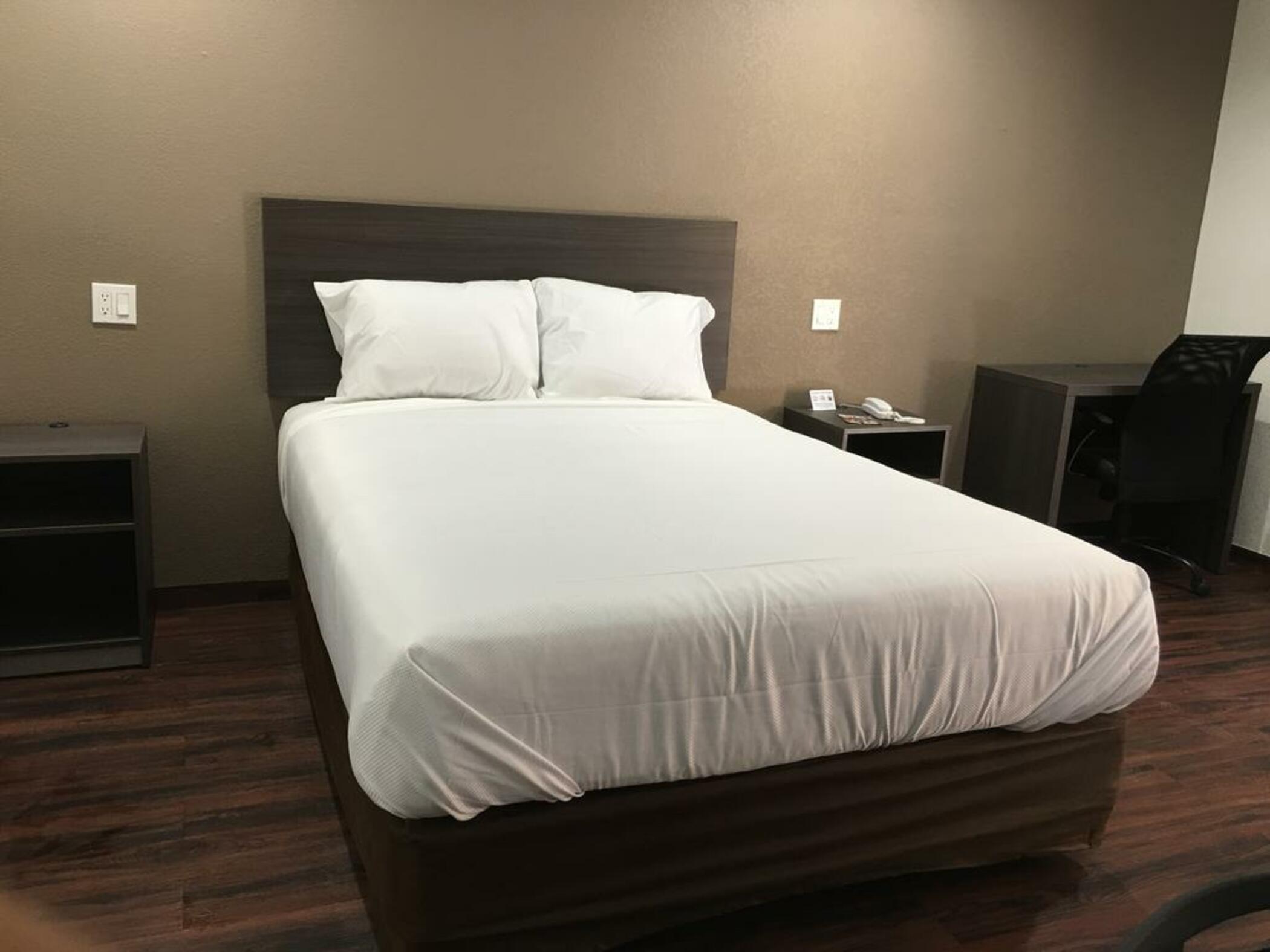 Hotel Baymont By Wyndham Bakersfield Extérieur photo